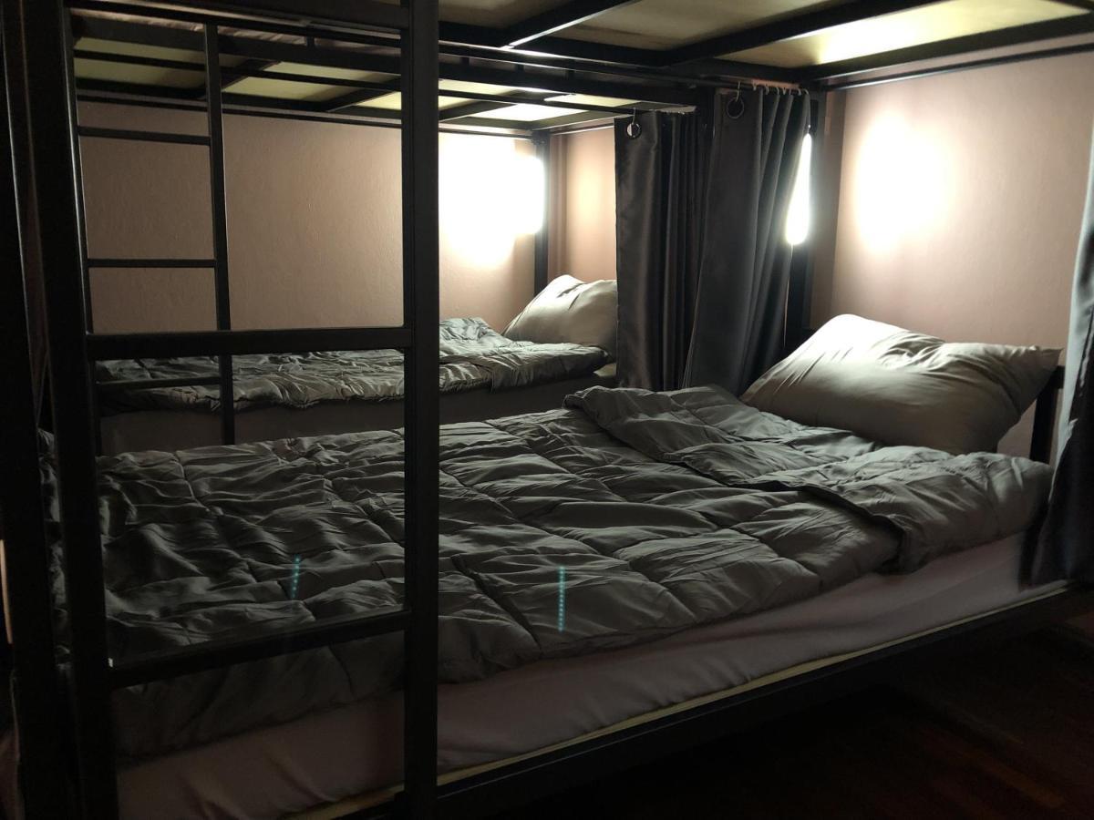 Baan Mee Suk Ayutthaya Hostel Εξωτερικό φωτογραφία